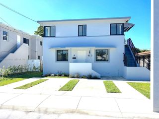 450 Beacom Boulevard, Miami, FL 33135