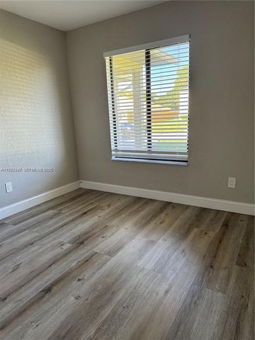 4057 SW Haycroft St, Port St. Lucie, FL 34953