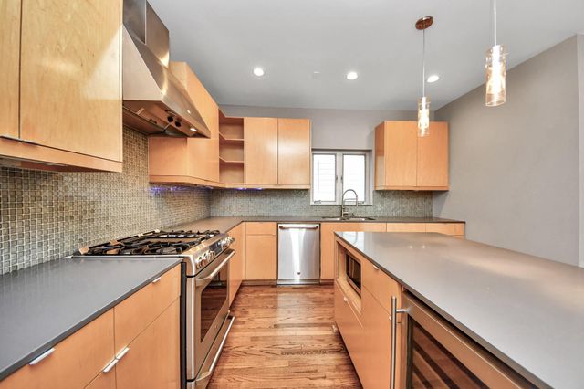 1823 Southmore Boulevard, Houston, TX 77004