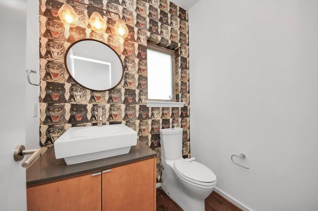 1823 Southmore Boulevard, Houston, TX 77004
