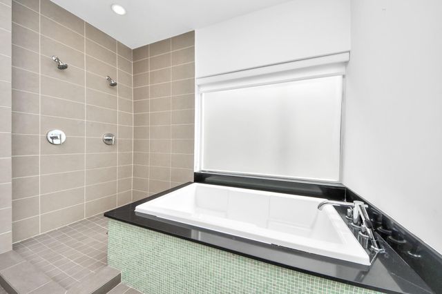 1823 Southmore Boulevard, Houston, TX 77004