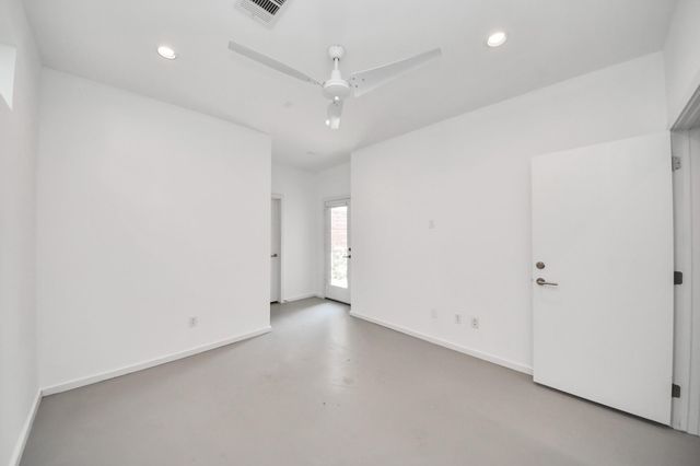 1823 Southmore Boulevard, Houston, TX 77004