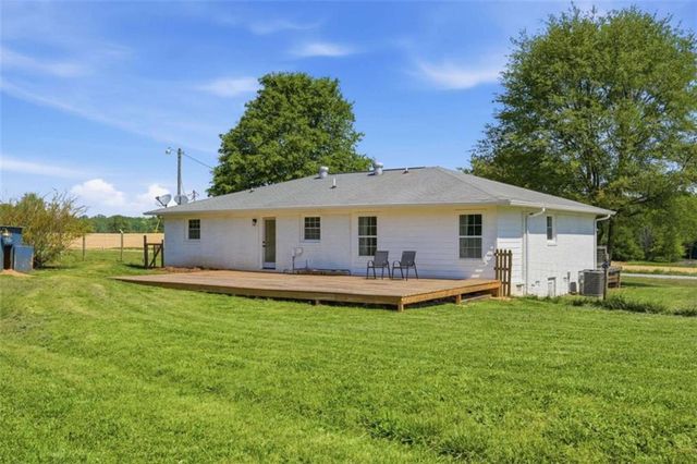 3139 Moons Grove Church Road, Danielsville, GA 30633