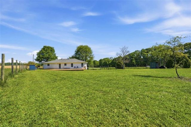3139 Moons Grove Church Road, Danielsville, GA 30633