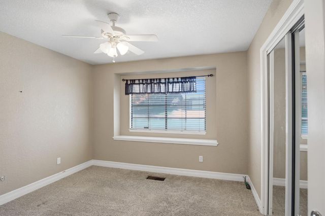 6701 Arrowwood Dr, Riverbank, CA 95367