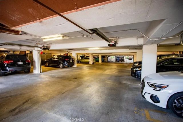 5327 Wilkinson Avenue 6, Valley Village, CA 91607