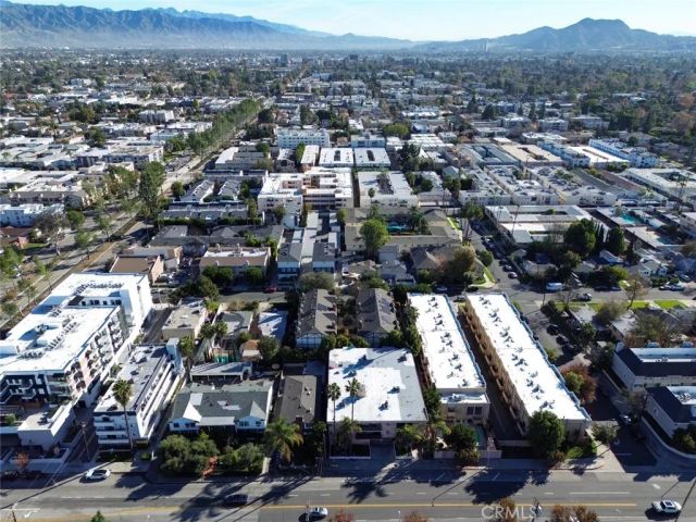 5327 Wilkinson Avenue 6, Valley Village, CA 91607