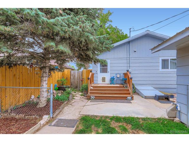 242 Todd Ave, La Salle, CO 80645