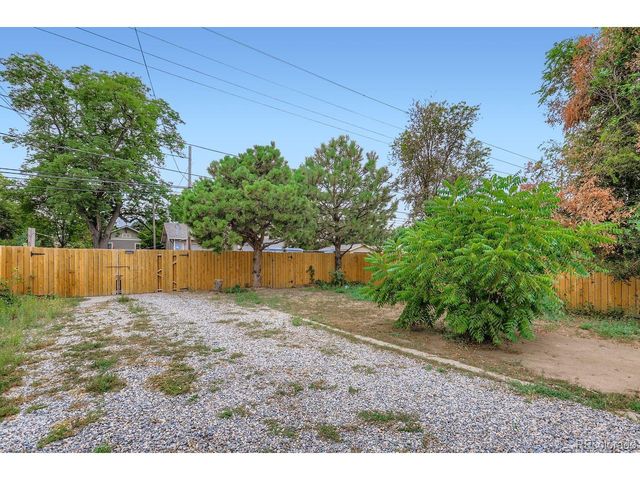 242 Todd Ave, La Salle, CO 80645
