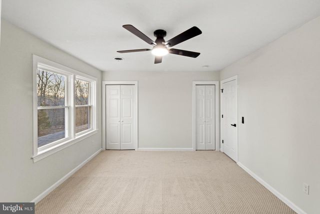 55 MOUNTAIN LAUREL CT, Fredericksburg, VA 22406