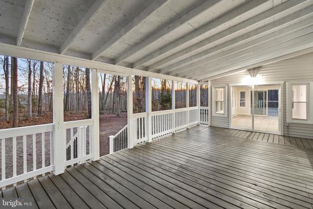 55 MOUNTAIN LAUREL CT, Fredericksburg, VA 22406