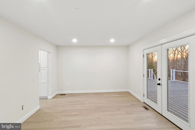 55 MOUNTAIN LAUREL CT, Fredericksburg, VA 22406