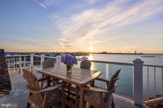 12957 HARBOR RD, Ocean City, MD 21842