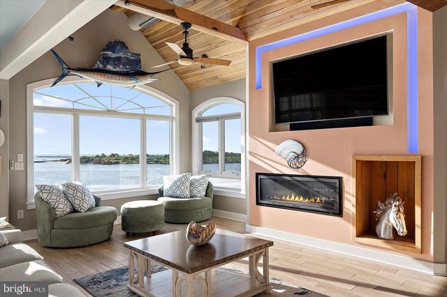 12957 HARBOR RD, Ocean City, MD 21842