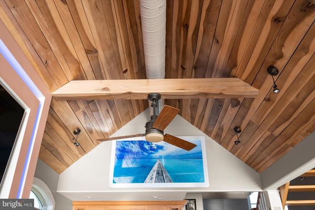 12957 HARBOR RD, Ocean City, MD 21842