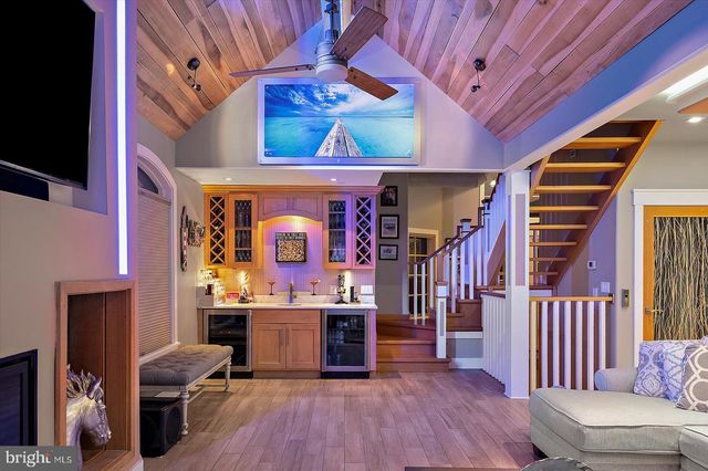 12957 HARBOR RD, Ocean City, MD 21842