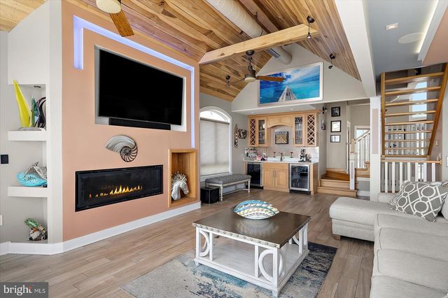 12957 HARBOR RD, Ocean City, MD 21842