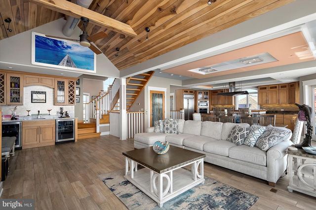 12957 HARBOR RD, Ocean City, MD 21842