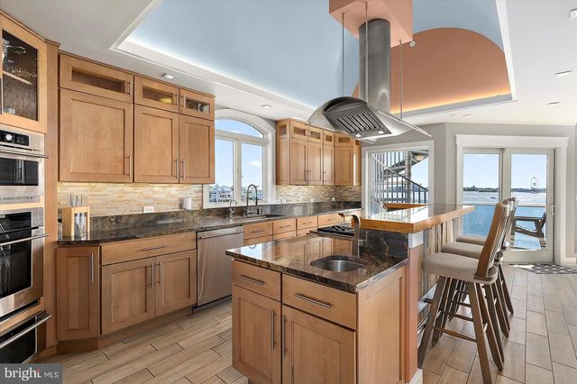 12957 HARBOR RD, Ocean City, MD 21842