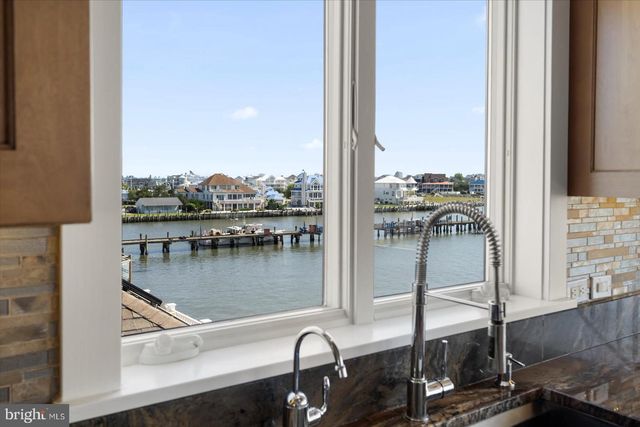 12957 HARBOR RD, Ocean City, MD 21842