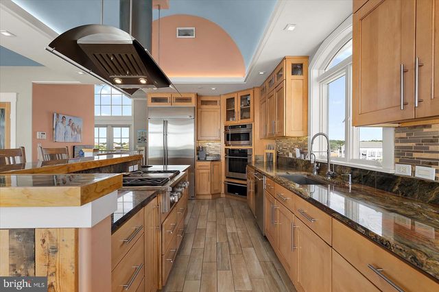 12957 HARBOR RD, Ocean City, MD 21842