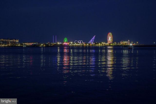 12957 HARBOR RD, Ocean City, MD 21842