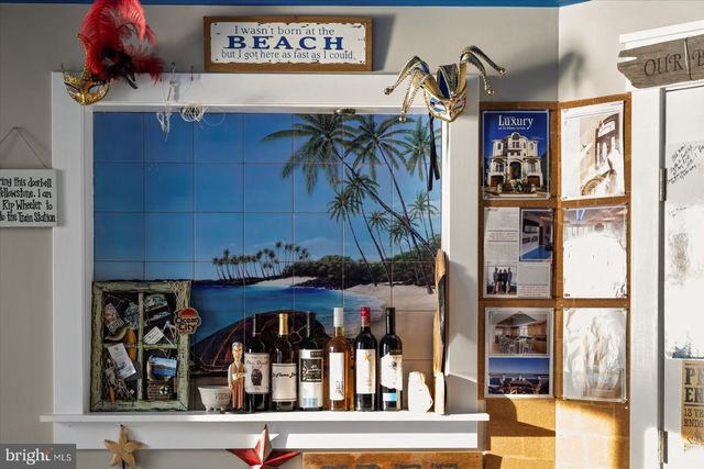 12957 HARBOR RD, Ocean City, MD 21842