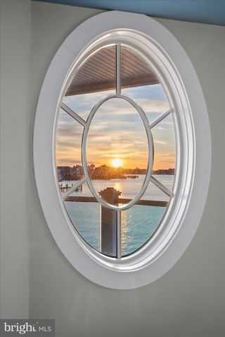 12957 HARBOR RD, Ocean City, MD 21842