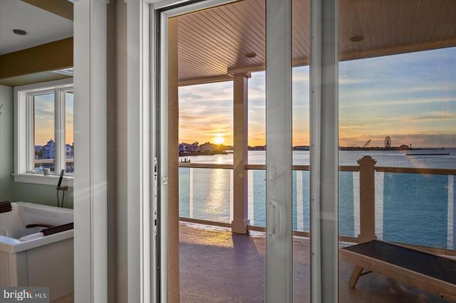 12957 HARBOR RD, Ocean City, MD 21842