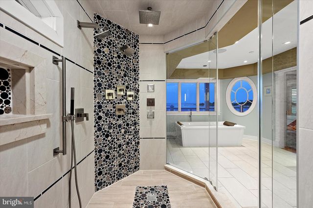 12957 HARBOR RD, Ocean City, MD 21842