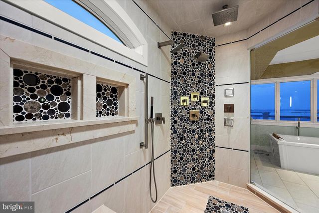 12957 HARBOR RD, Ocean City, MD 21842