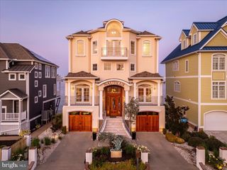 12957 HARBOR RD, Ocean City, MD 21842