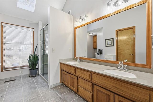 14512 W 69th Terrace, Shawnee, KS 66216