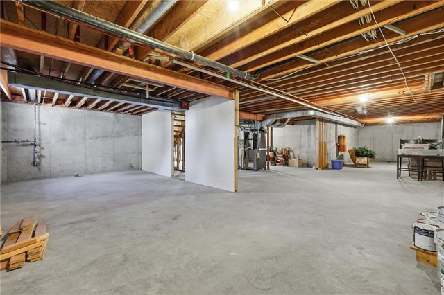 14512 W 69th Terrace, Shawnee, KS 66216