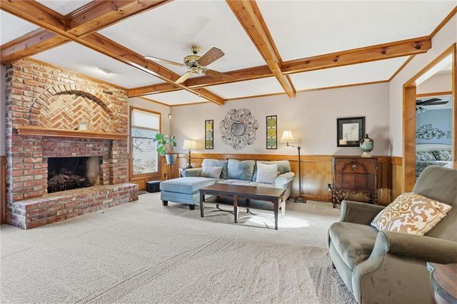 14512 W 69th Terrace, Shawnee, KS 66216