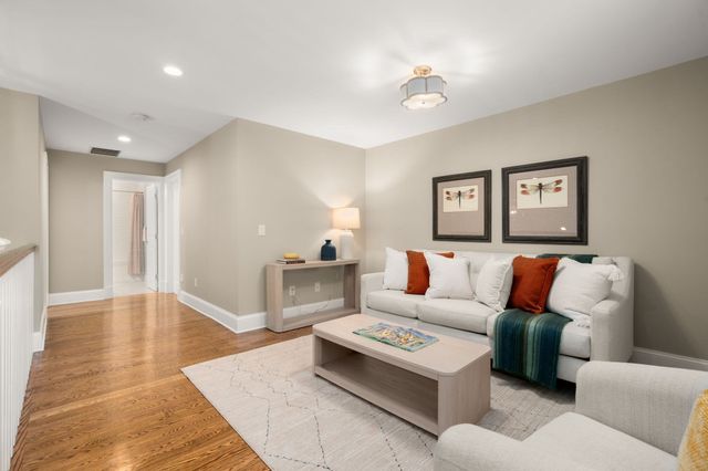 13 Garrison Way 13, Carlisle, MA 01741