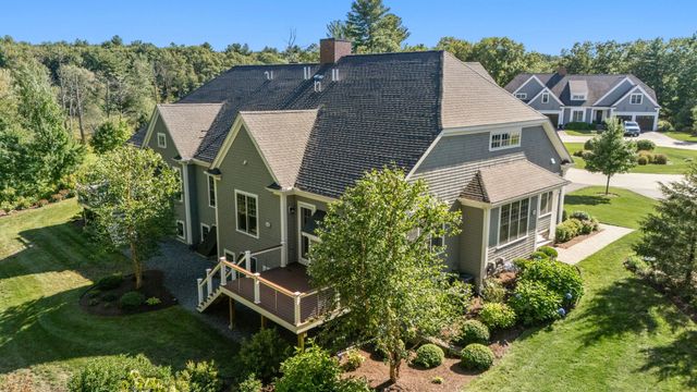13 Garrison Way 13, Carlisle, MA 01741