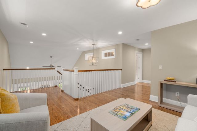 13 Garrison Way 13, Carlisle, MA 01741