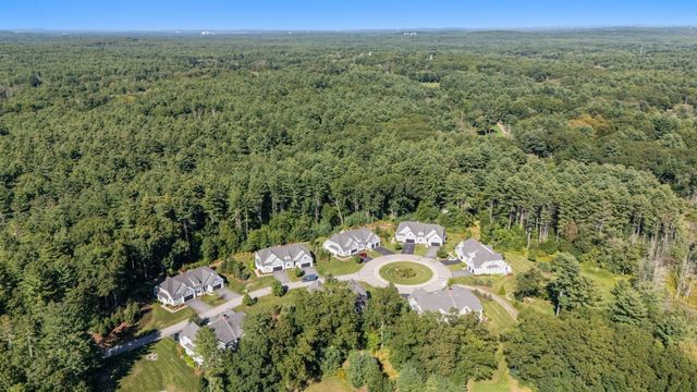 13 Garrison Way 13, Carlisle, MA 01741