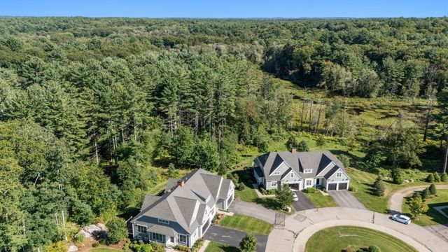 13 Garrison Way 13, Carlisle, MA 01741