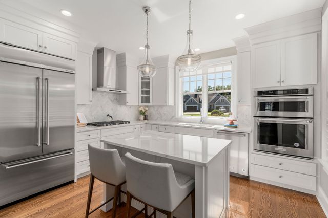 13 Garrison Way 13, Carlisle, MA 01741