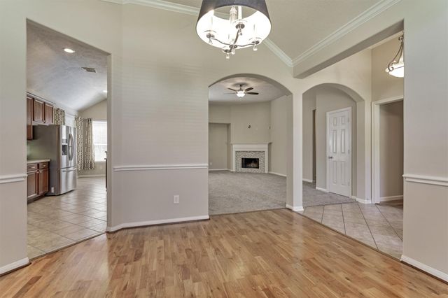 126 S Regan Mead Circle, The Woodlands, TX 77382