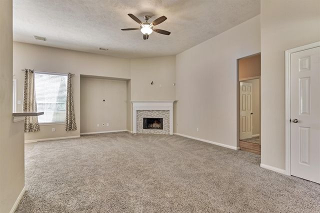 126 S Regan Mead Circle, The Woodlands, TX 77382