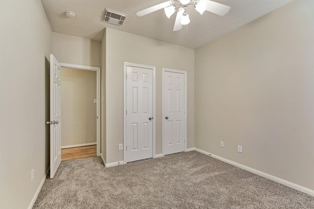 126 S Regan Mead Circle, The Woodlands, TX 77382