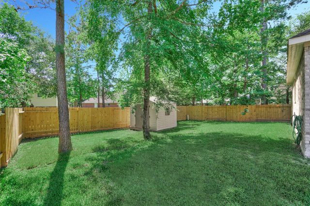 126 S Regan Mead Circle, The Woodlands, TX 77382