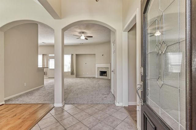 126 S Regan Mead Circle, The Woodlands, TX 77382