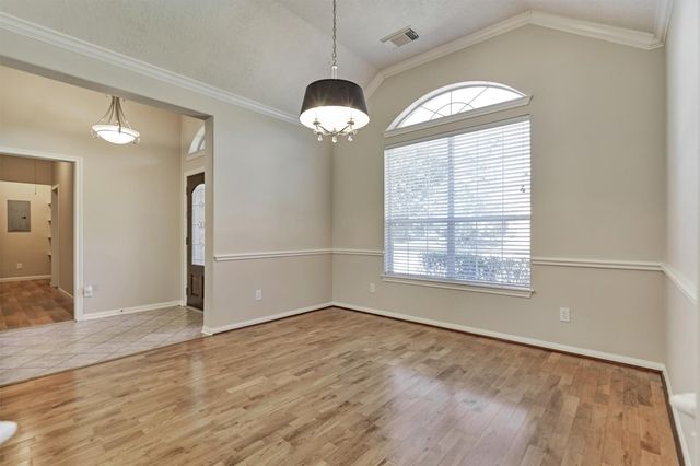 126 S Regan Mead Circle, The Woodlands, TX 77382