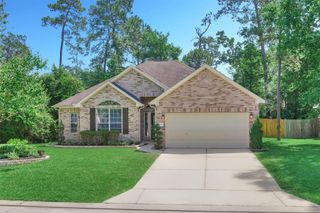 126 S Regan Mead Circle, The Woodlands, TX 77382