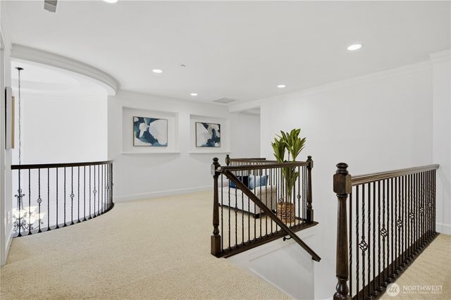 11022 SE 61st Place, Bellevue, WA 98006