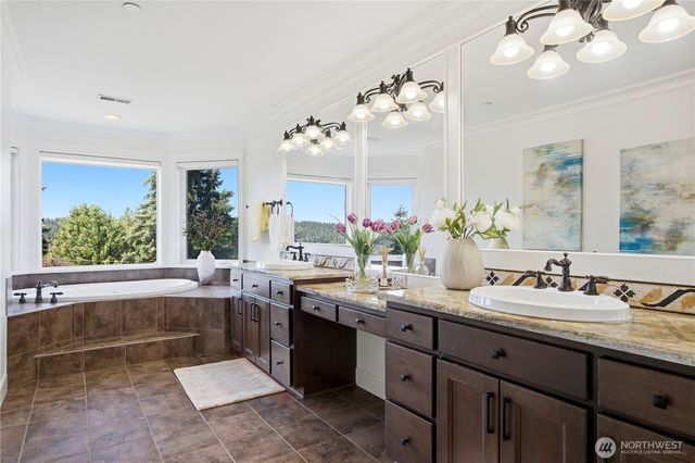 11022 SE 61st Place, Bellevue, WA 98006